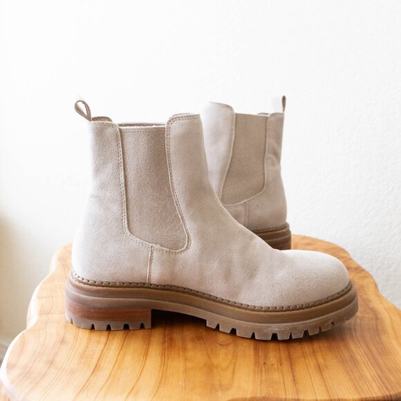 STEVE MADDEN CHELSY BEIGE CHELSEA ANKLE BOOTIES SZ 9.5 - Picture 4 of 8